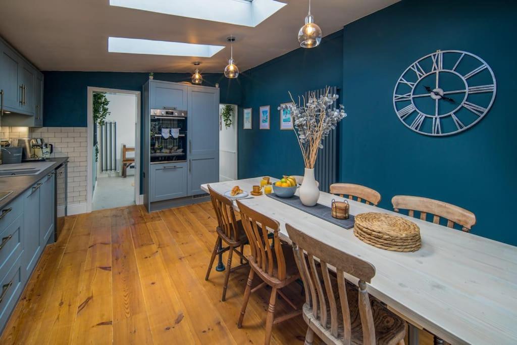 Captain'S Cottage - Central West Cowes - Spacious, Entire 1-Bed Home المظهر الخارجي الصورة