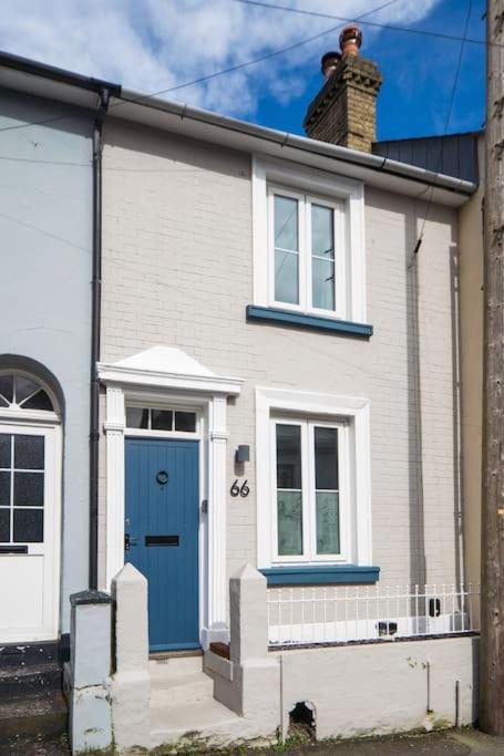 Captain'S Cottage - Central West Cowes - Spacious, Entire 1-Bed Home المظهر الخارجي الصورة