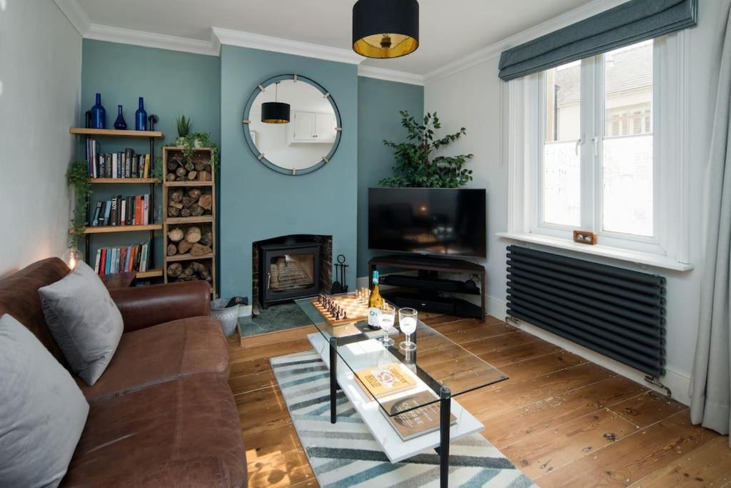 Captain'S Cottage - Central West Cowes - Spacious, Entire 1-Bed Home المظهر الخارجي الصورة